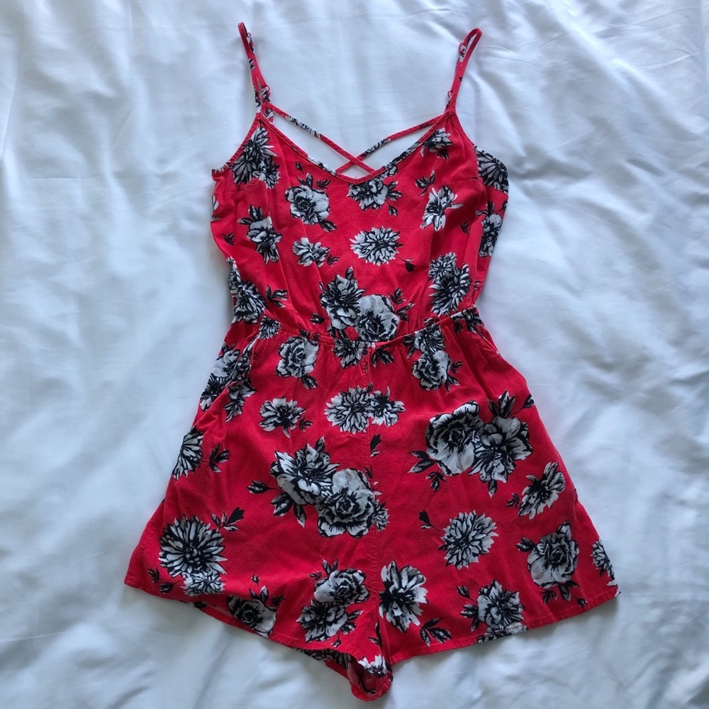 Divided by H&M Red Floral Print Romper